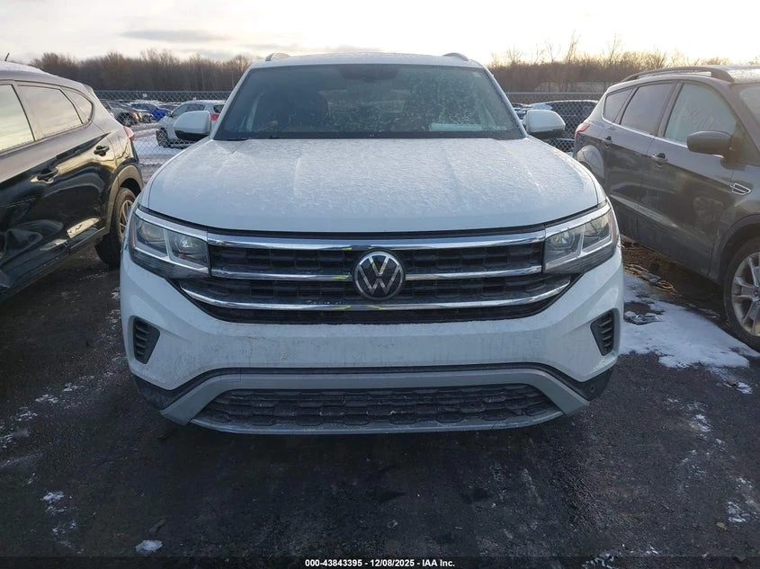 VW Atlas 2l Volkswagen Cross Sport 2.0T Se W/Technology, снимка 12 - Автомобили и джипове - 53773982