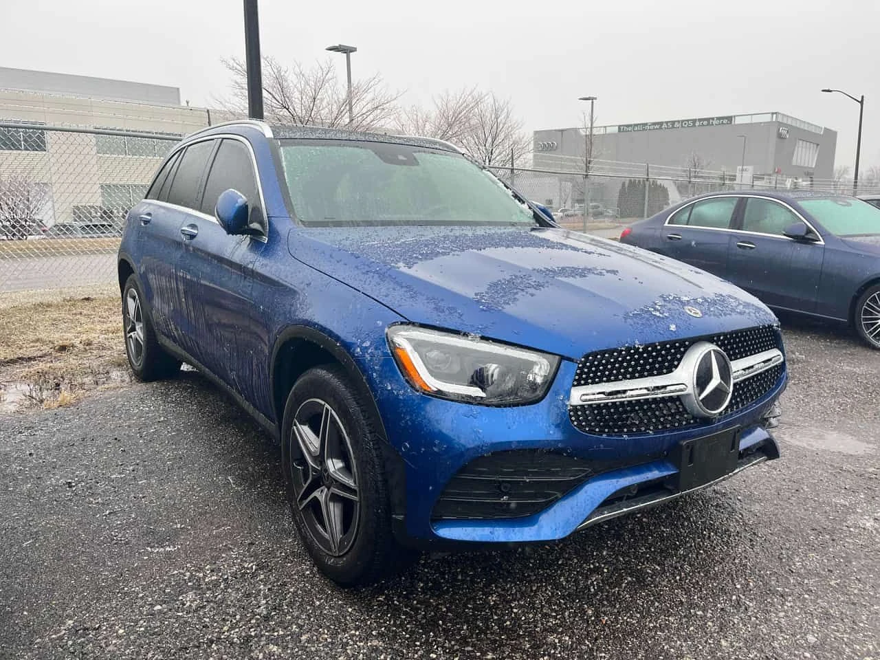 Mercedes-Benz GLC 300 * CARFAX * ДИСТРОНИК * АМГ ПАКЕТ * DIGITAL, снимка 3 - Автомобили и джипове - 53919176