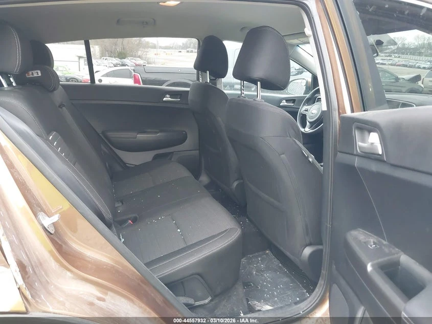 Kia Sportage 2.4L I-4 DI, DOHC, VVT, 181HP Front Wheel Drive | Mobile.bg � ����������� 8