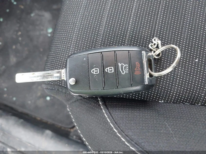 Kia Sportage 2.4L I-4 DI, DOHC, VVT, 181HP Front Wheel Drive | Mobile.bg � ����������� 11