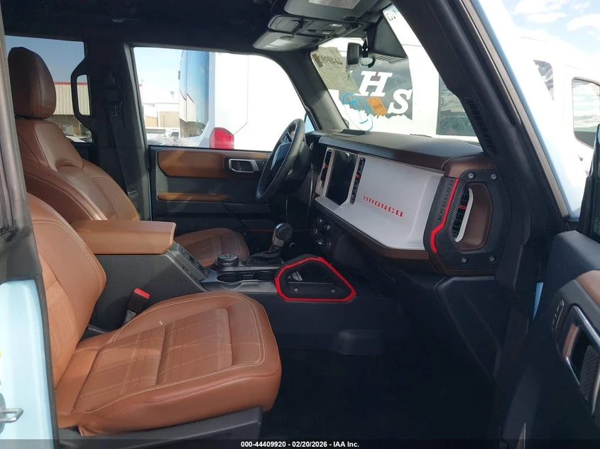 Ford Bronco Heritage Limited Edition, снимка 5 - Автомобили и джипове - 54184931