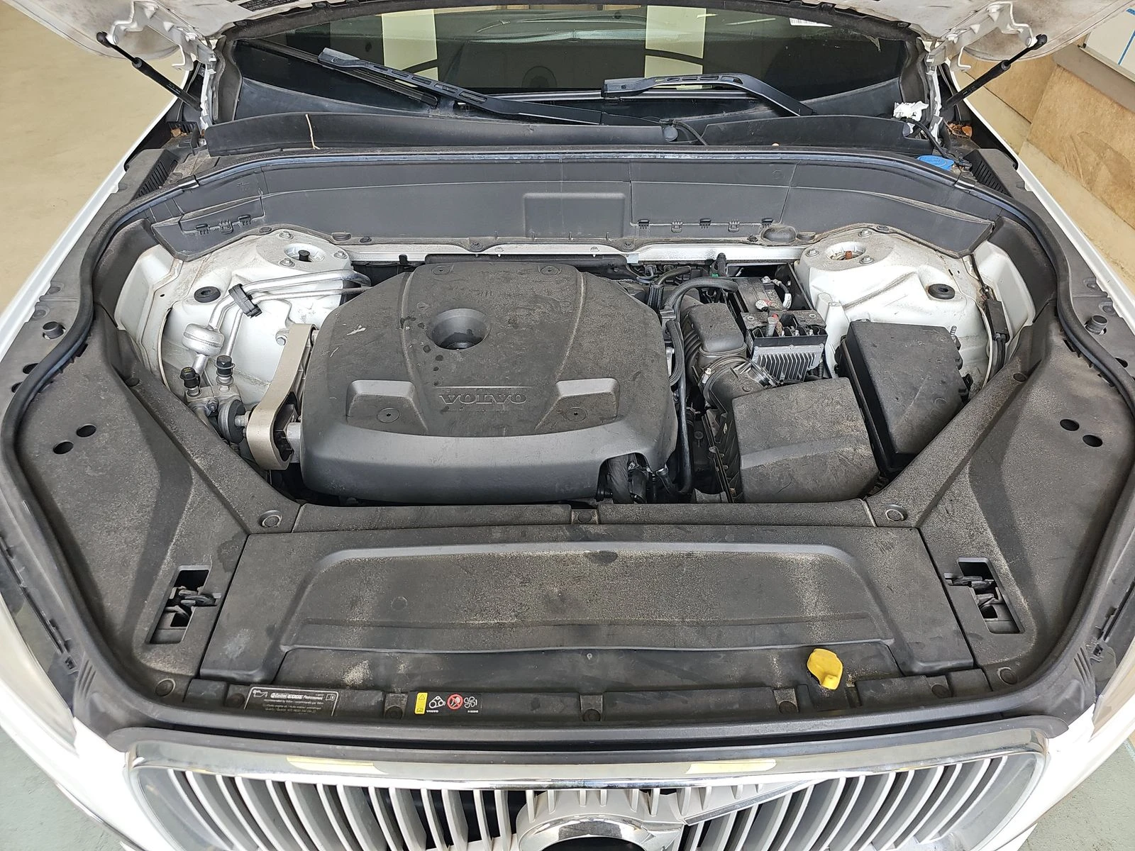 Volvo Xc90 T6* INSCRIPTION* ДИГИТАЛНО* ТАБЛО* ОБДУХВАНЕ* МАСА, снимка 15 - Автомобили и джипове - 54427488