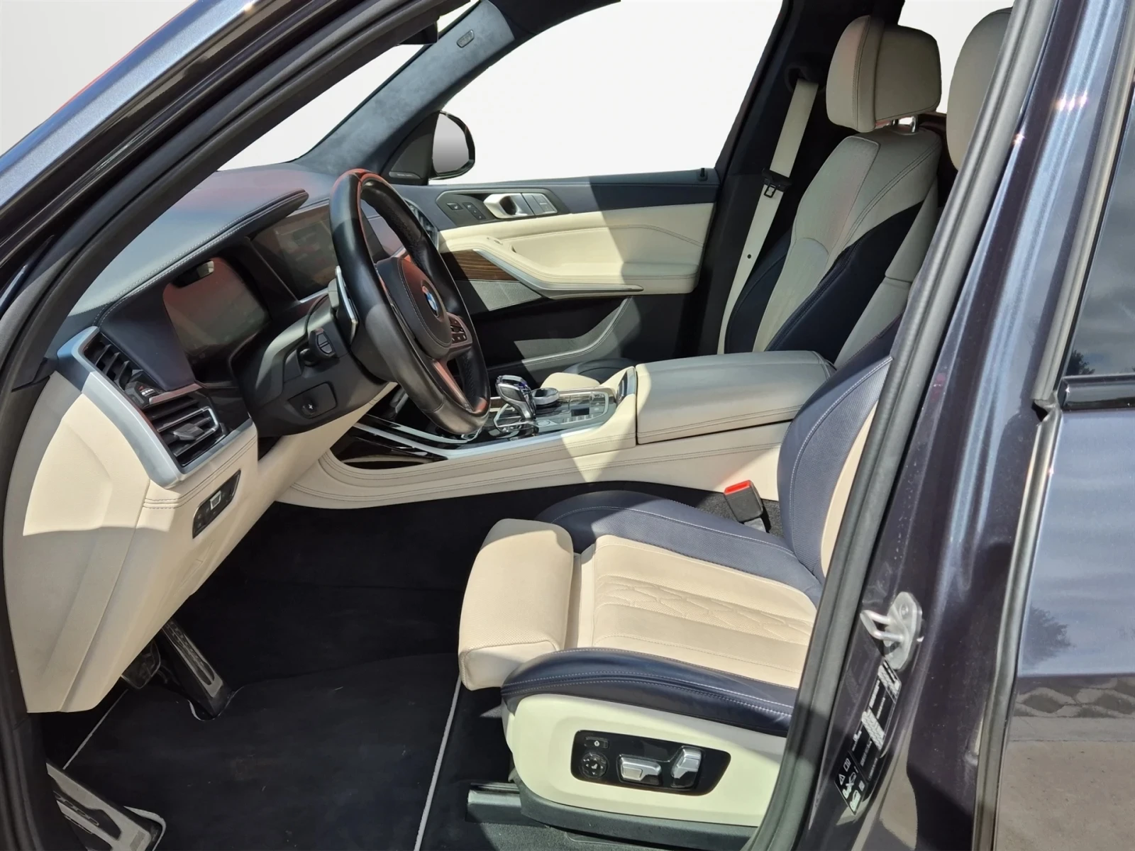 BMW X7 xDrive40d, снимка 6 - Автомобили и джипове - 54686223