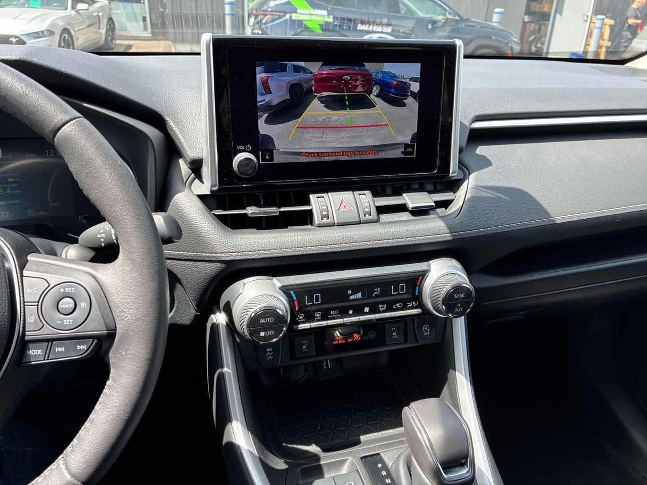 Toyota Rav4 XLE/ПОДГРЕВИ/ШИБИДАХ, снимка 10 - Автомобили и джипове - 54755814