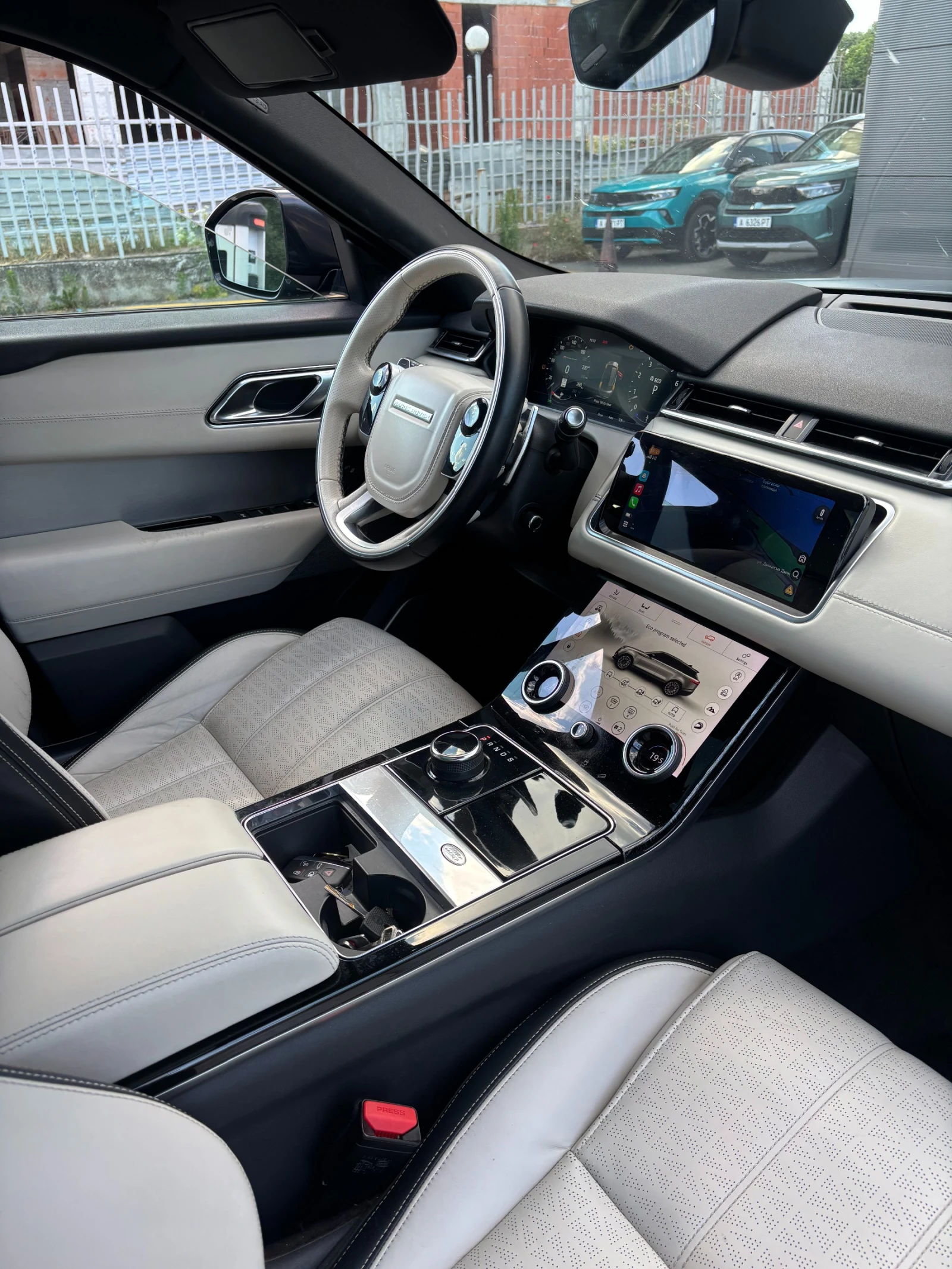 Land Rover Range Rover Velar P380 R-Dynamic HSE , снимка 11 - Автомобили и джипове - 54919467