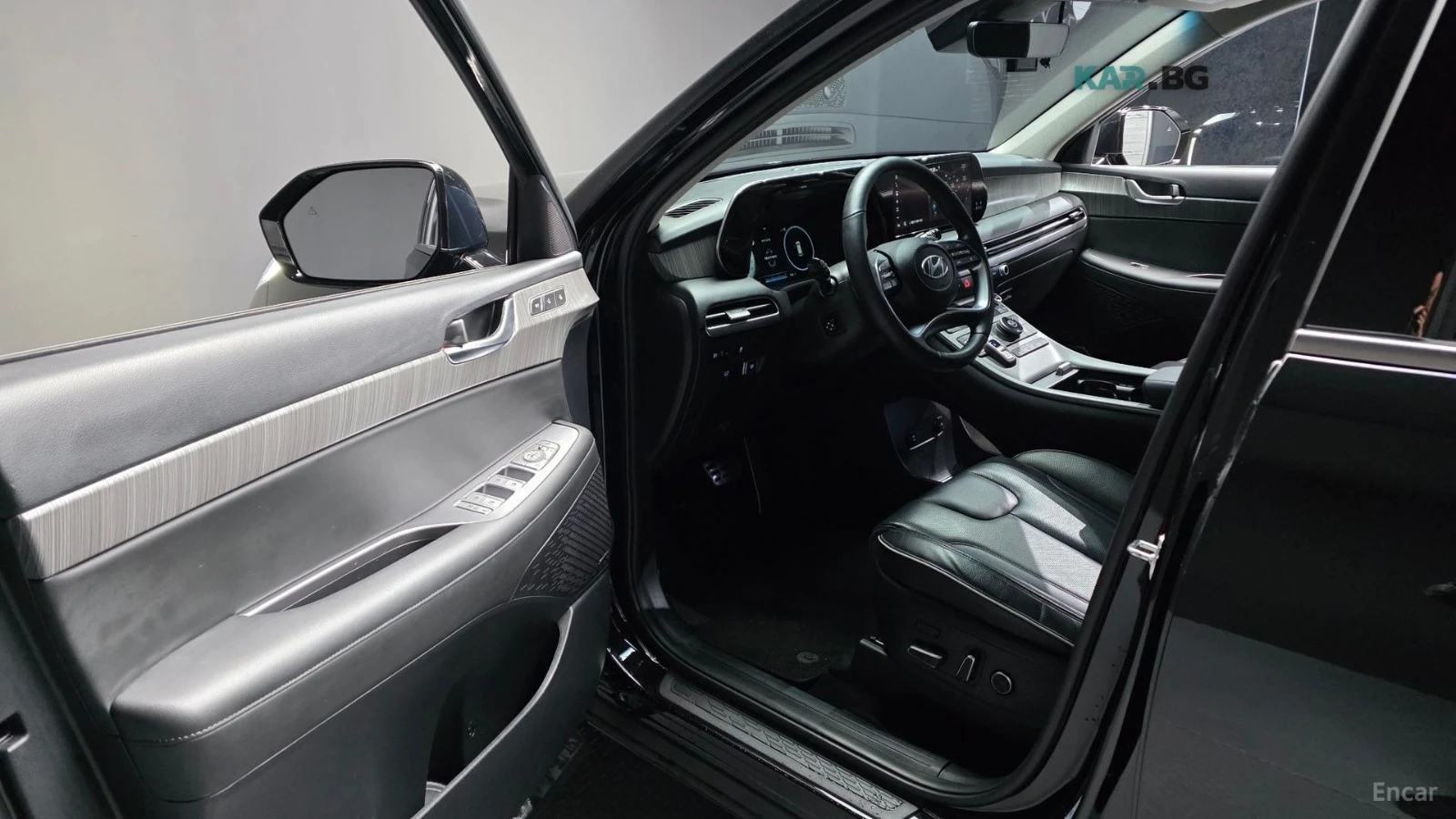Hyundai Palisade PRESTIGE* КОЖА* ОБДУХВ* ПОДГРЕВ* 360* HEAD UP* , снимка 10 - Автомобили и джипове - 55167104