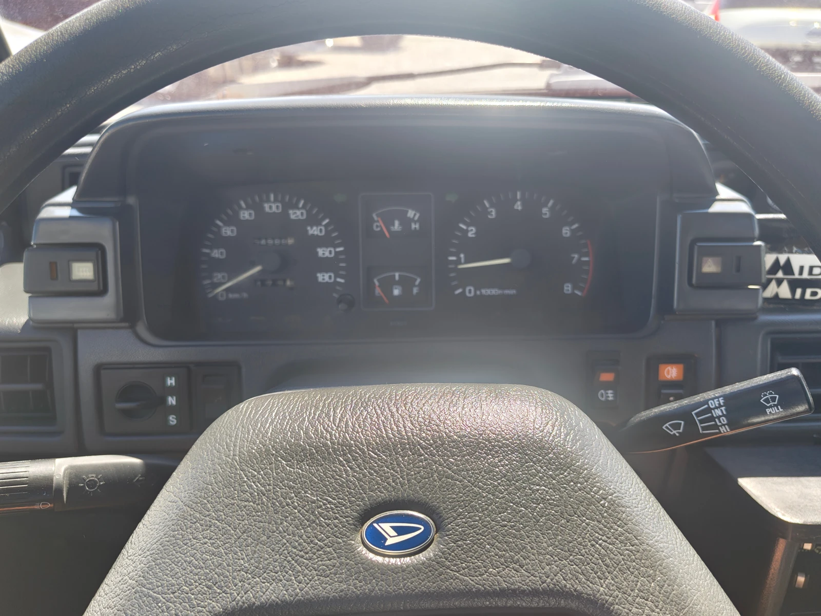Daihatsu Feroza 1.6 Газ, снимка 15 - Автомобили и джипове - 55725555