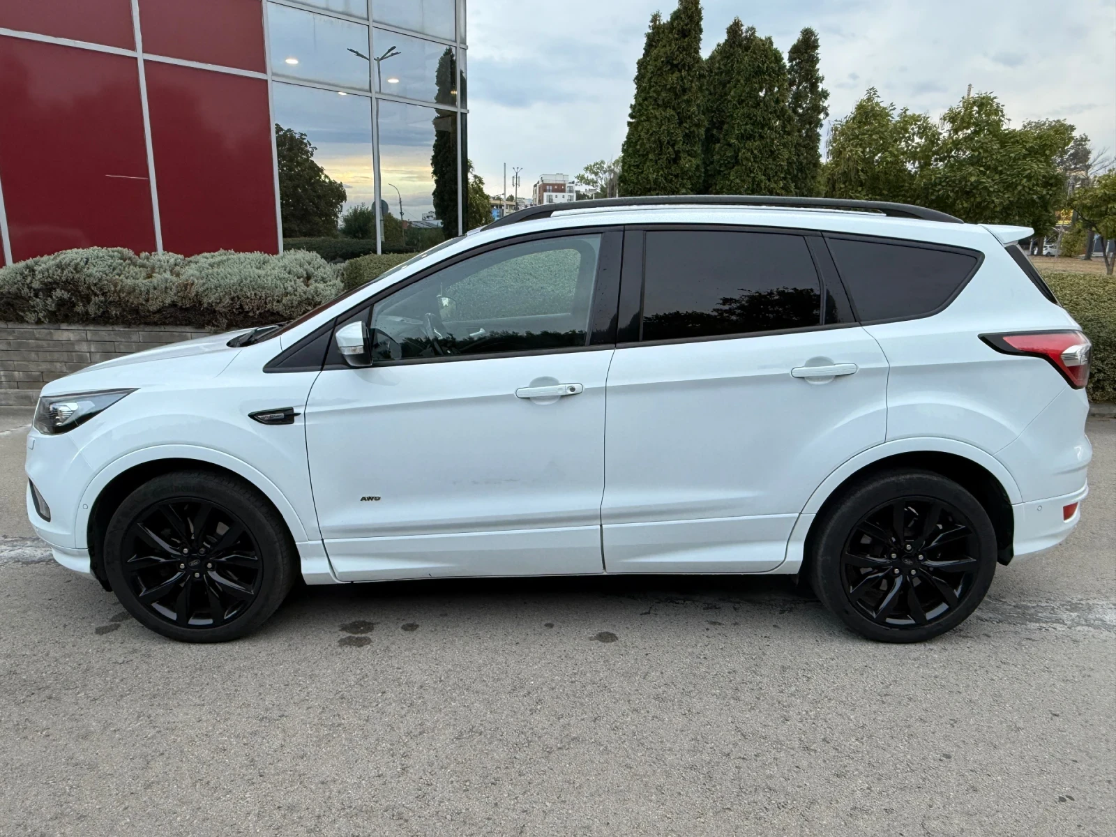 Ford Kuga 2.0TDCI-2КОМПЛЕКТА ГУМИ С ДЖАНТИ-СТ ПАКЕТ-, снимка 7 - Автомобили и джипове - 56167744