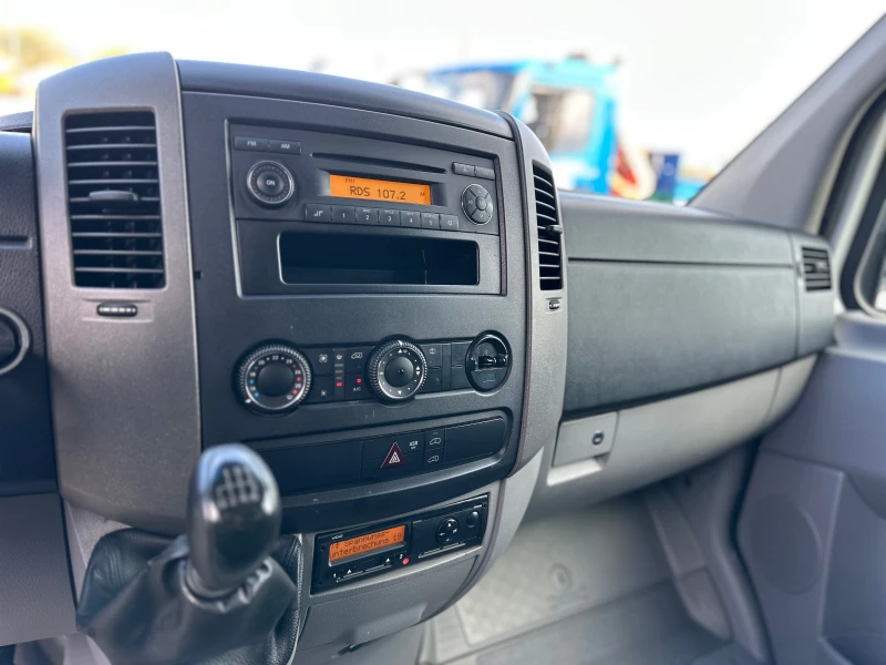 Mercedes-Benz Sprinter 316 6-МЕСТЕН!КЛИМА!ТОП!, снимка 11 - Бусове и автобуси - 50036141