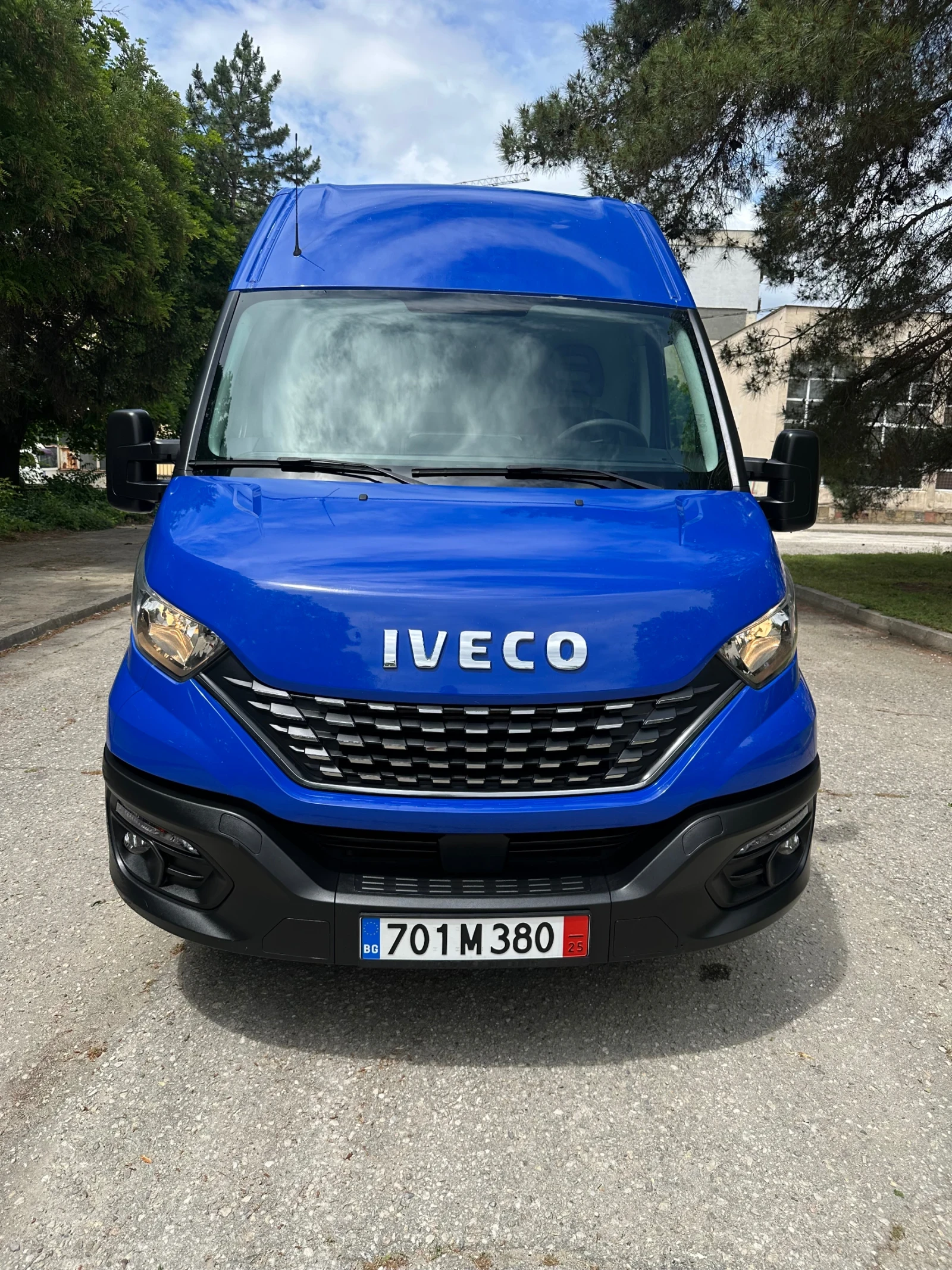 Iveco Daily 35s14 Падащ борд - изображение 6