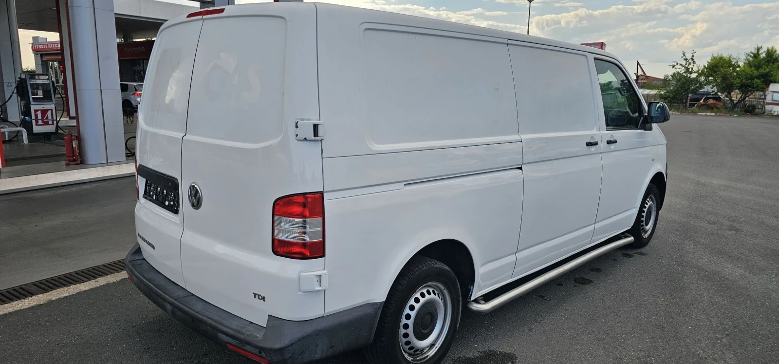 VW Transporter XXL с две странични врати-клима-темпомат, снимка 4 - Бусове и автобуси - 55289996