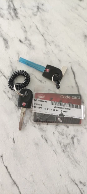 Ducati 848 | Mobile.bg � ����� ������ 12