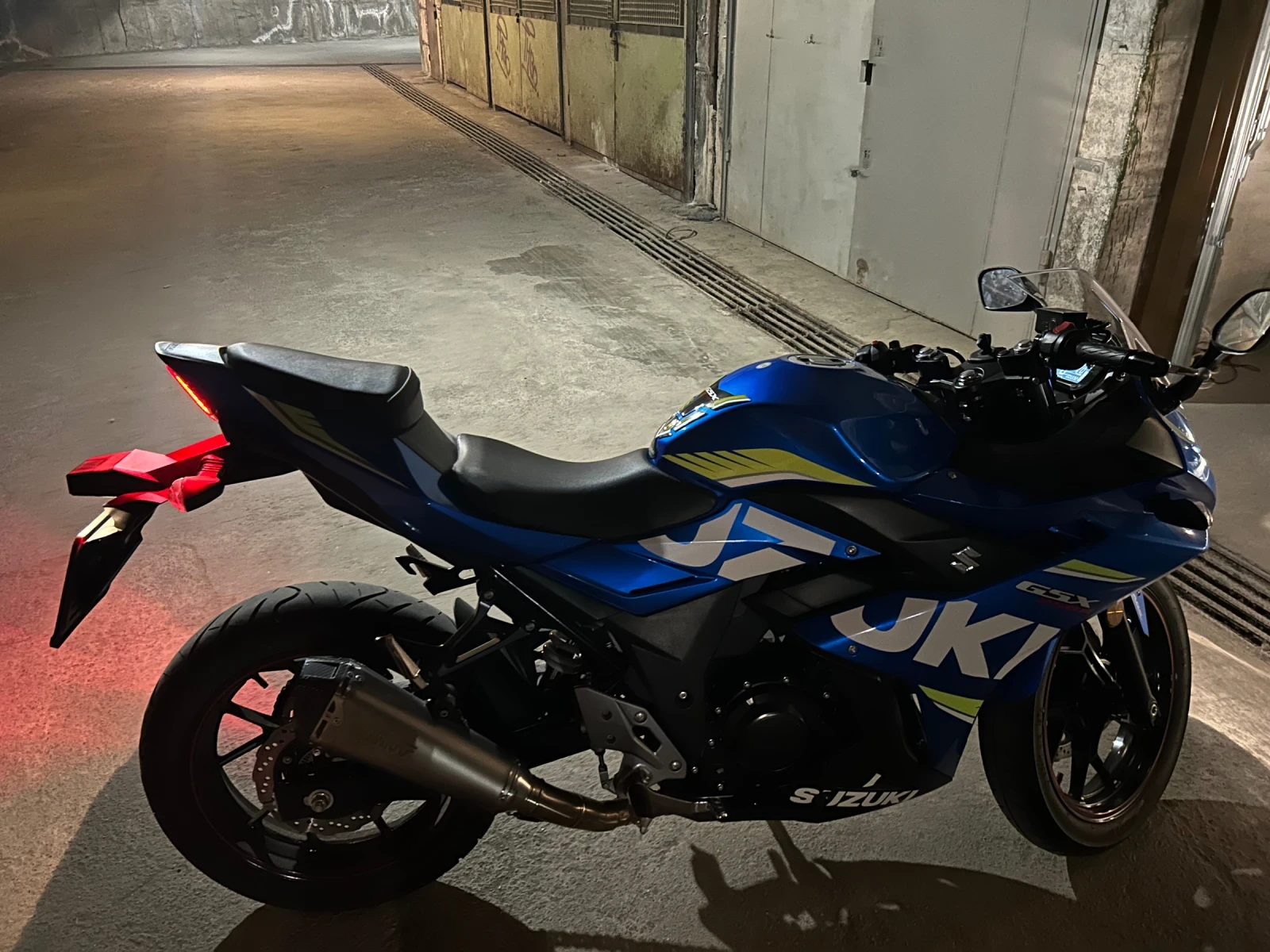 Suzuki Gsxr 250cc, снимка 5 - Мотоциклети и мототехника - 55872572