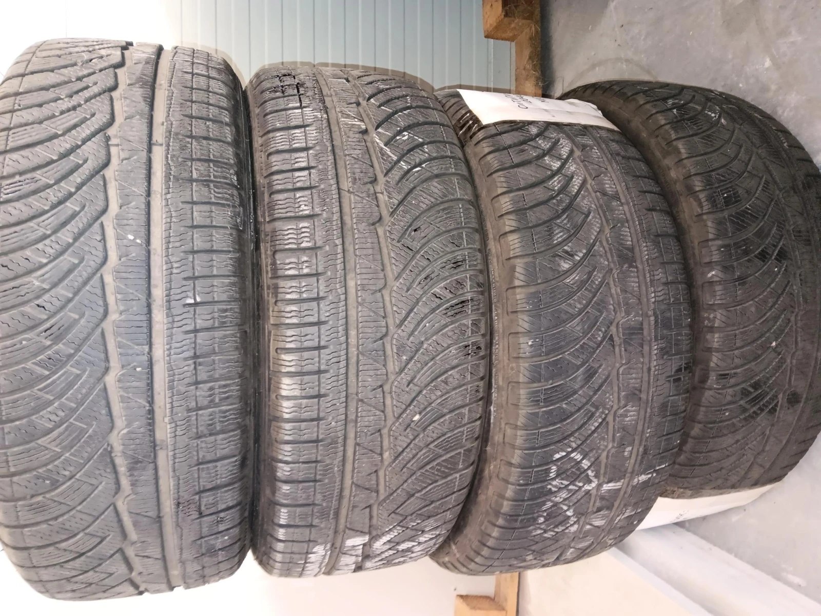 ���� 225/45R18 | Mobile.bg � ����������� 3