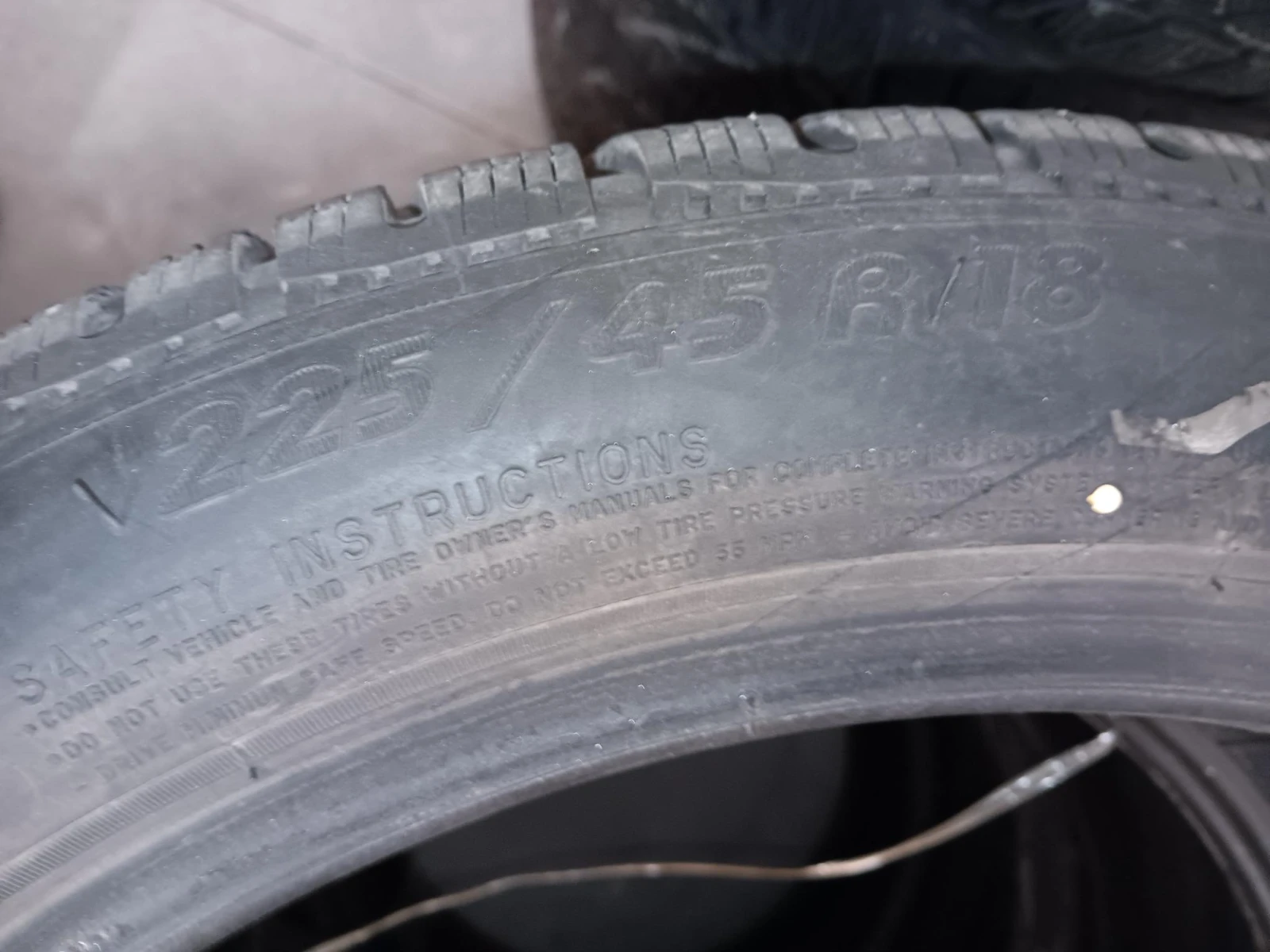 ���� 225/45R18 | Mobile.bg � ����������� 5