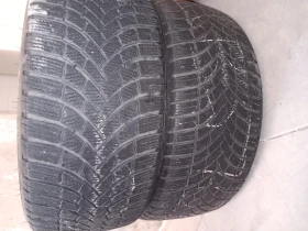 Гуми Зимни 225/45R18, снимка 4 - Гуми и джанти - 52905497