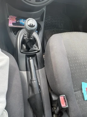 Ford Focus 1.6i (16V), снимка 15