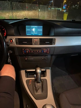 BMW 320 е91, снимка 4