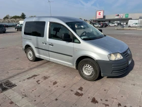 VW Caddy 1.6 Газ закупено от официален дилър VW България , снимка 2