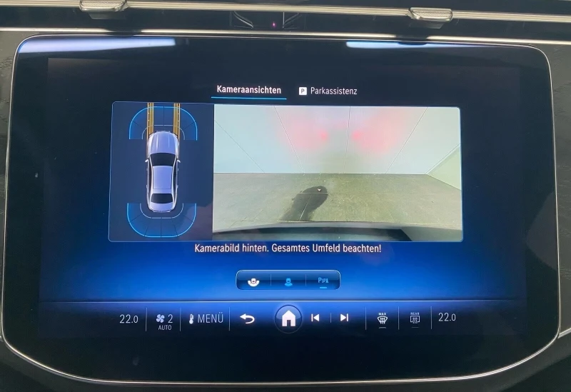 Mercedes-Benz E 220 d AMG Line, снимка 9 - Автомобили и джипове - 6966737