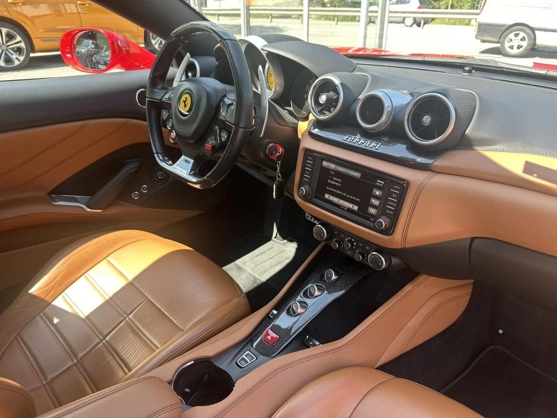 Ferrari California T Facelift 3.9 V8 Bi turbo, снимка 14 - Автомобили и джипове - 45997196