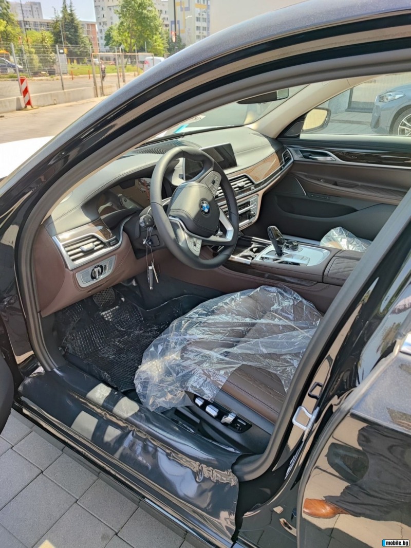 BMW 730, снимка 4 - Автомобили и джипове - 46294501
