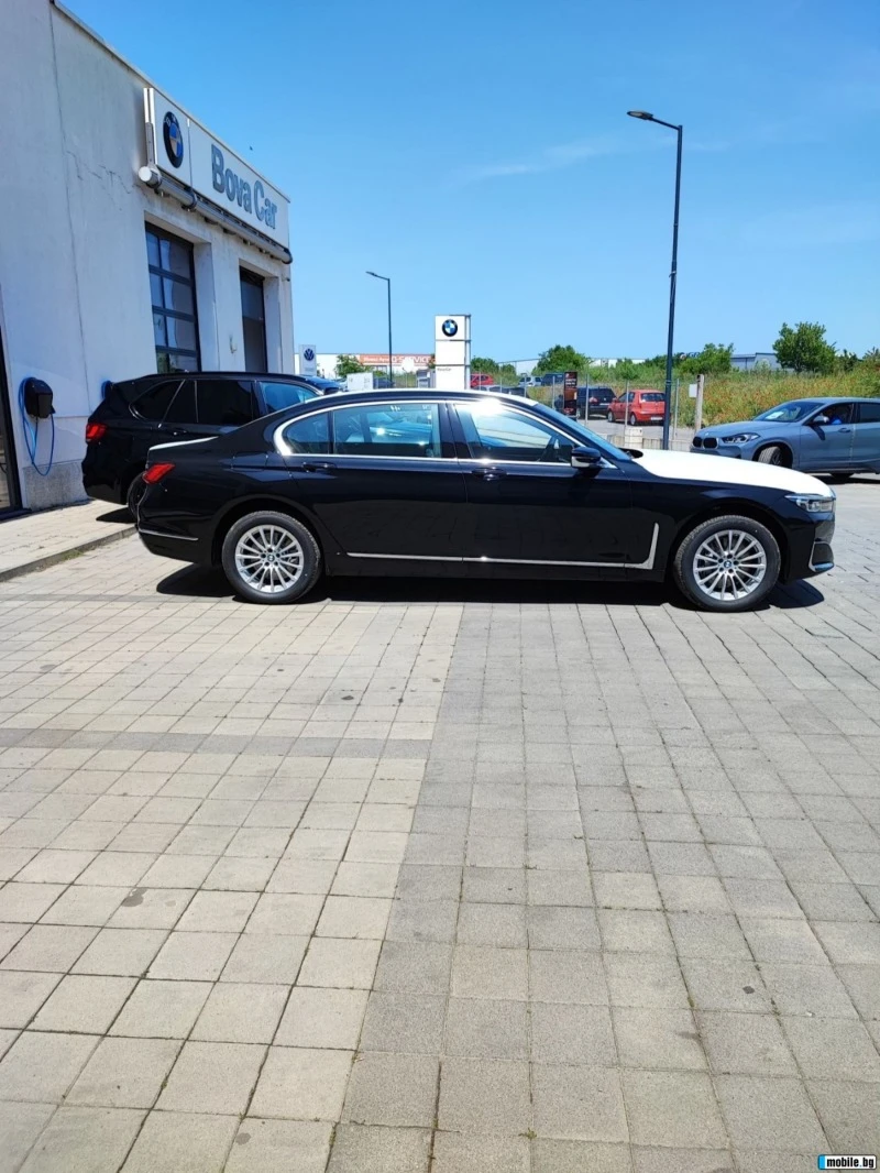 BMW 730, снимка 16 - Автомобили и джипове - 47336685