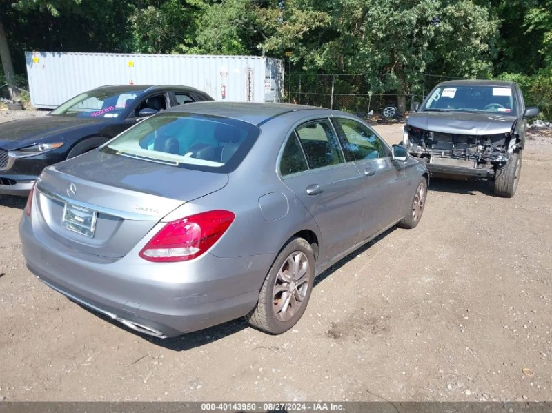 Mercedes-Benz C 300 LUXURY 4MATIC, снимка 4 - Автомобили и джипове - 47762104