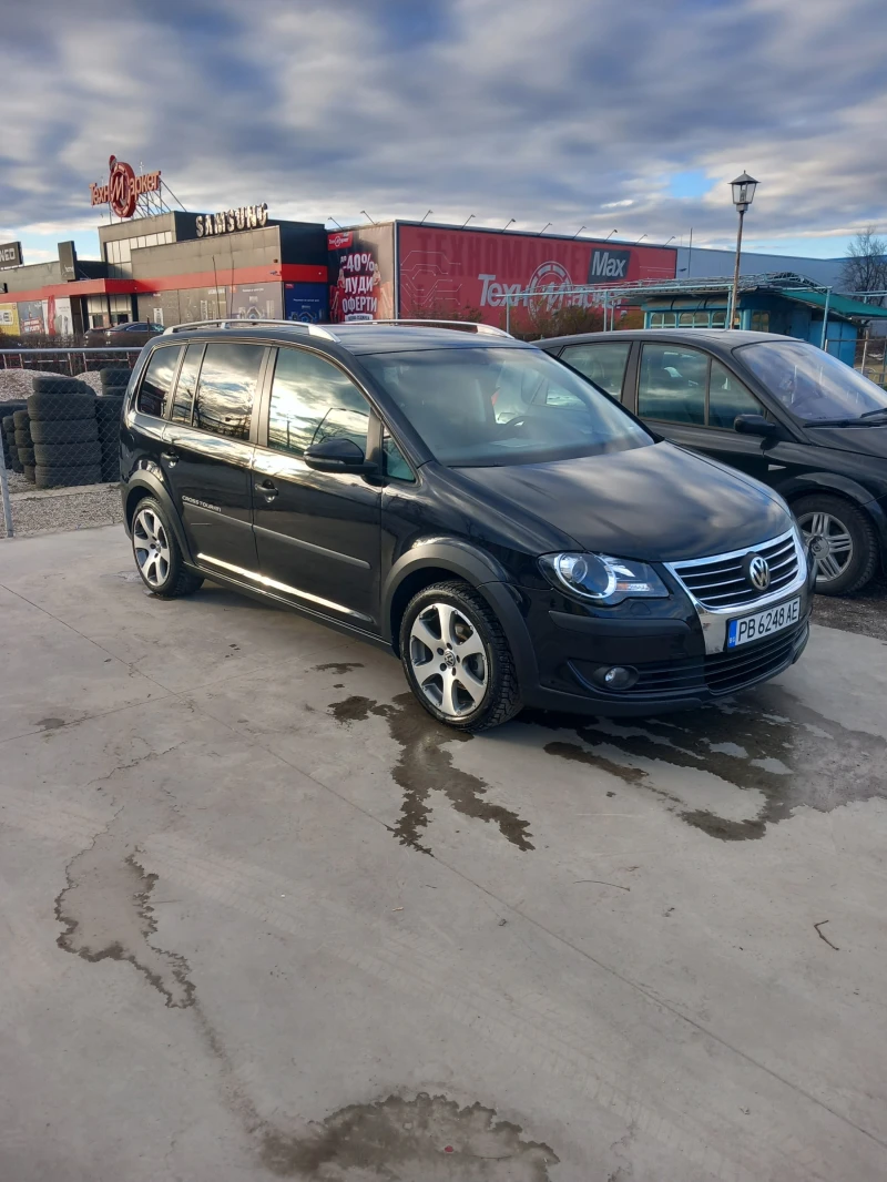 VW Touran, снимка 1 - Автомобили и джипове - 48552266