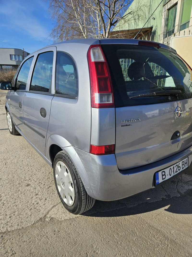 Opel Meriva, снимка 12 - Автомобили и джипове - 48703257