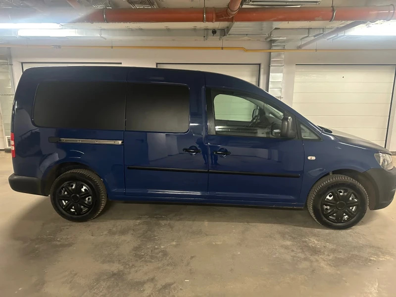 VW Caddy Maxi, снимка 16 - Автомобили и джипове - 49577314