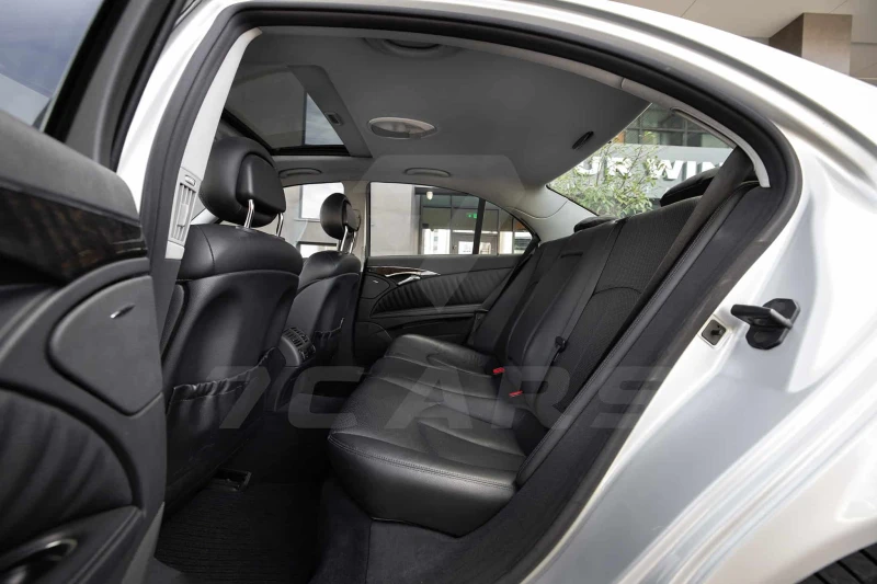 Mercedes-Benz E 500, снимка 7 - Автомобили и джипове - 51534597