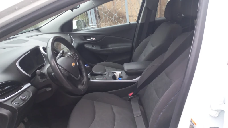 Chevrolet Volt 1, 5бензин / електрик, снимка 4 - Автомобили и джипове - 51972304