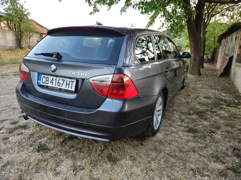 BMW 320, снимка 3 - Автомобили и джипове - 52258155