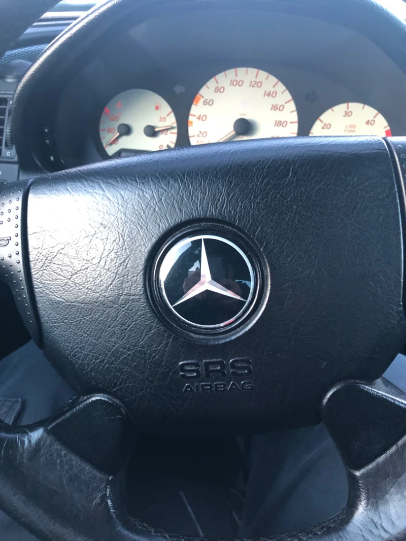 Mercedes-Benz C 220 C220CDI Sport, снимка 4 - Автомобили и джипове - 52532370