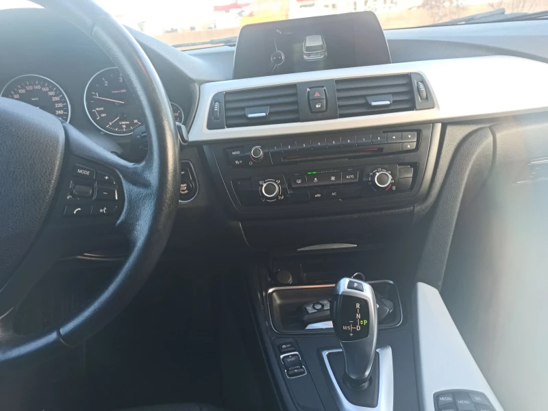 BMW 318 2.0 Touring 143 к.с., снимка 12 - Автомобили и джипове - 52739367