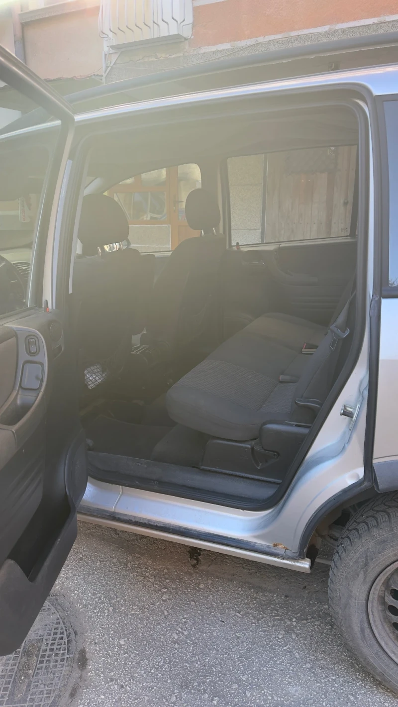 Opel Zafira 1.6, снимка 6 - Автомобили и джипове - 52926919