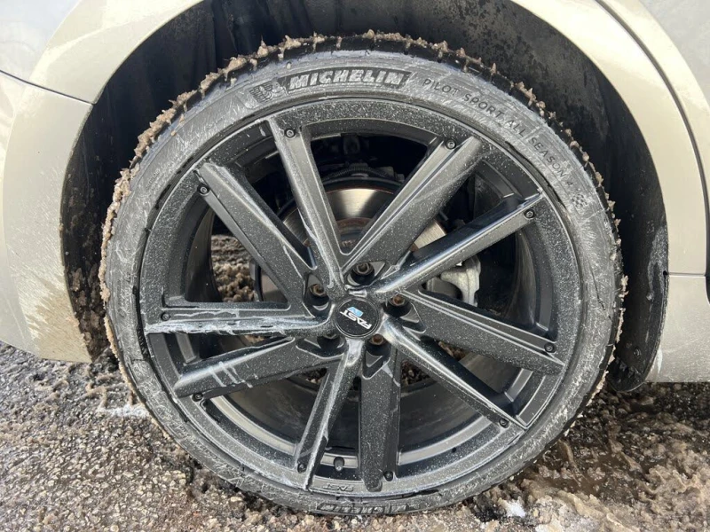 Lexus IS 350 F Sport* AWD* АвтоКредит* (ЦЕНА ДО БГ), снимка 11 - Автомобили и джипове - 53392945