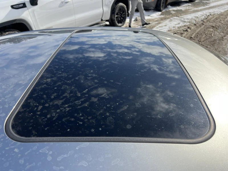 Lexus IS 350 F Sport* AWD* АвтоКредит* (ЦЕНА ДО БГ), снимка 12 - Автомобили и джипове - 53392945