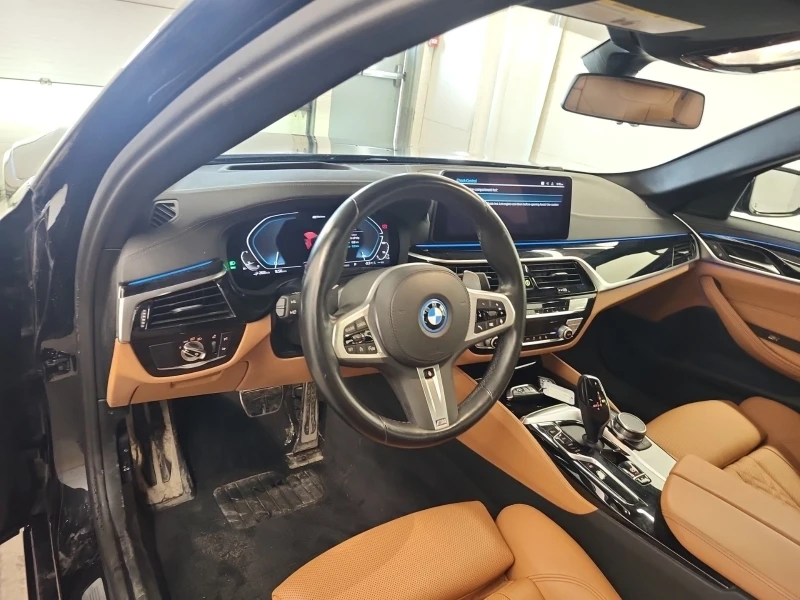 BMW 530E * * CARFAX * * АВТО КРЕДИТ * * , снимка 9 - Автомобили и джипове - 53529419