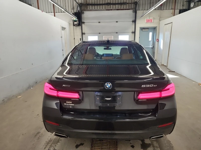 BMW 530E * * CARFAX * * АВТО КРЕДИТ * * , снимка 5 - Автомобили и джипове - 53529419