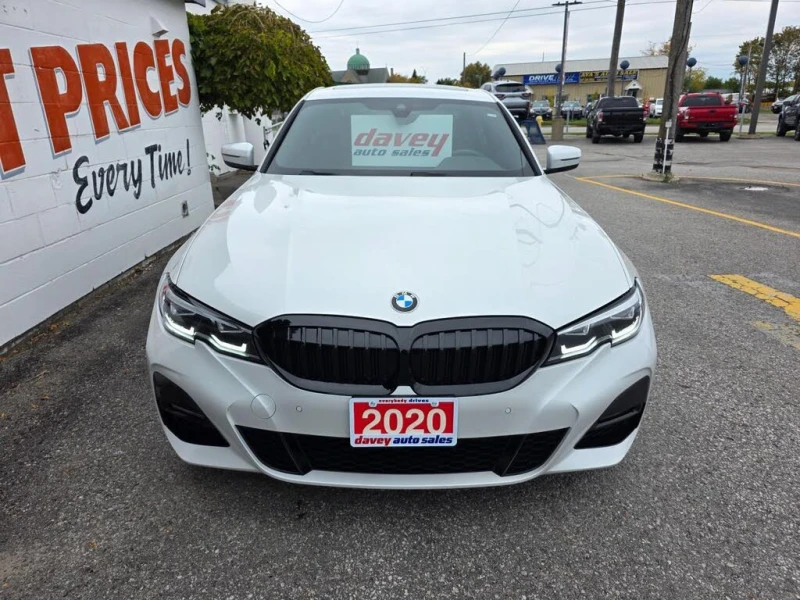 BMW 330 3 Series 330i* xDrive* АвтоКредит* (ЦЕНА ДО БГ), снимка 2 - Автомобили и джипове - 53562787