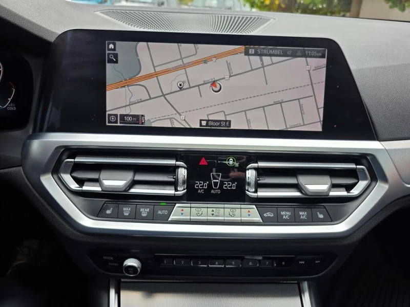 BMW 330 3 Series 330i* xDrive* АвтоКредит* (ЦЕНА ДО БГ), снимка 13 - Автомобили и джипове - 53562787