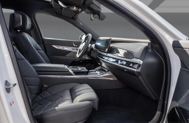 BMW 750 e xDrive = M-Sport =  | Mobile.bg   7