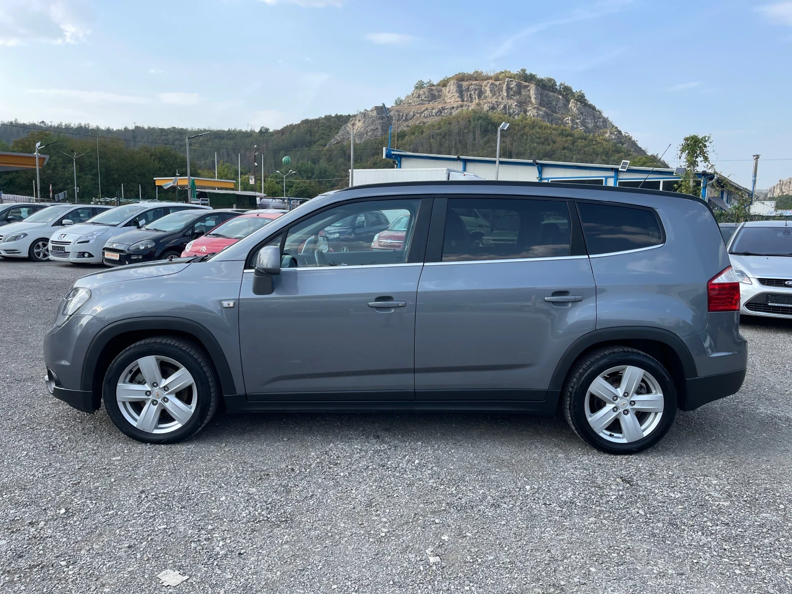 Chevrolet Orlando 7-места-1.8-141.к.с.ПАРКТРОНИК-ПОДГРЕВ - изображение 4