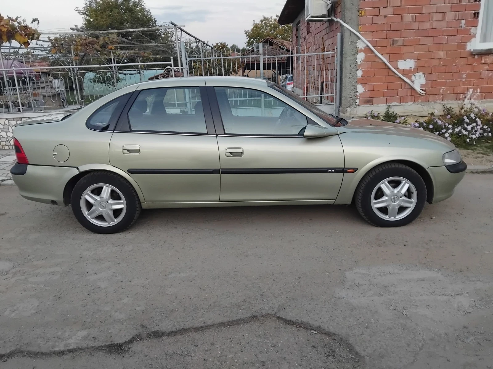 Opel Vectra  - изображение 5