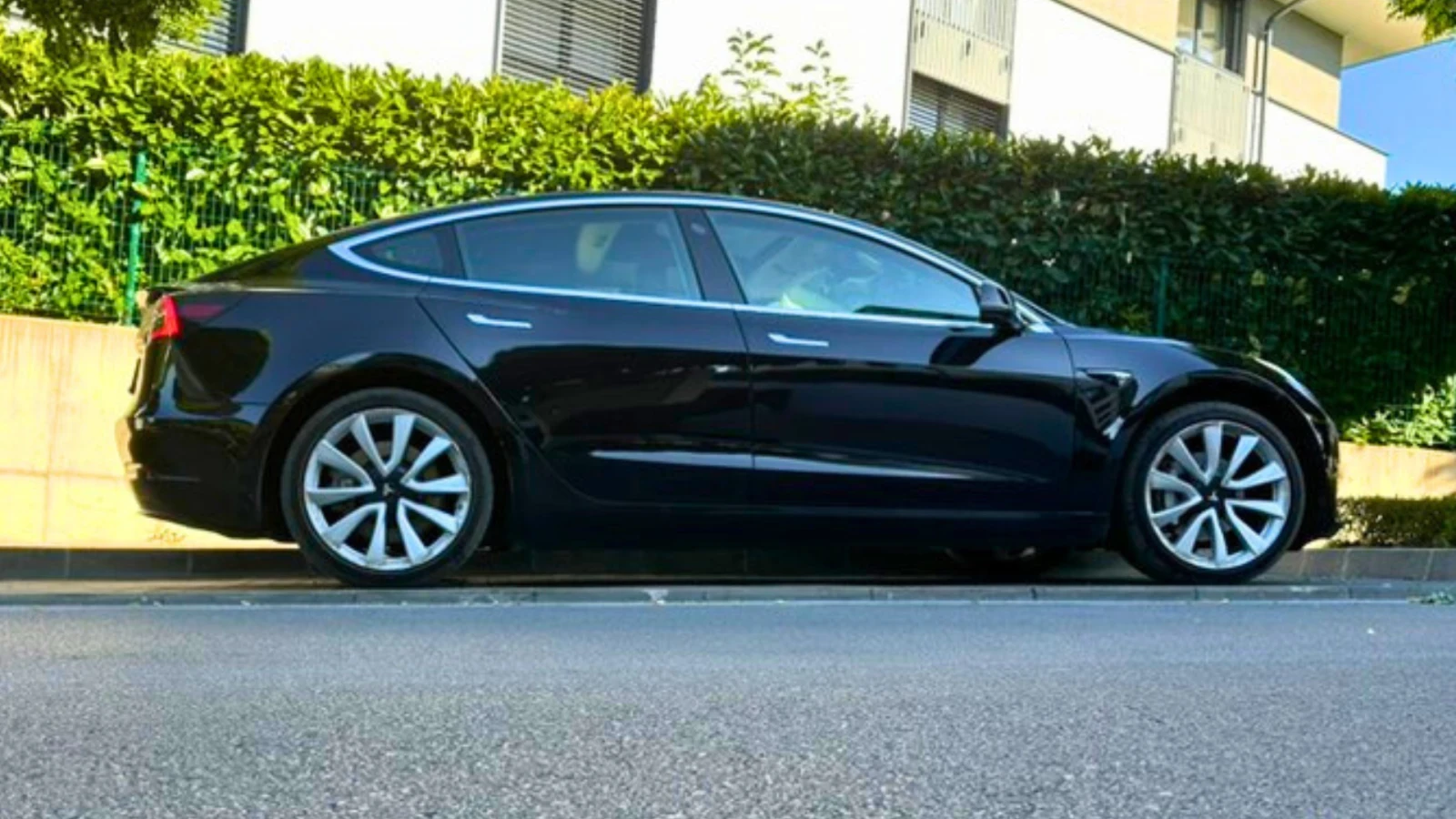 Tesla Model 3 Dual Motor Long - изображение 10