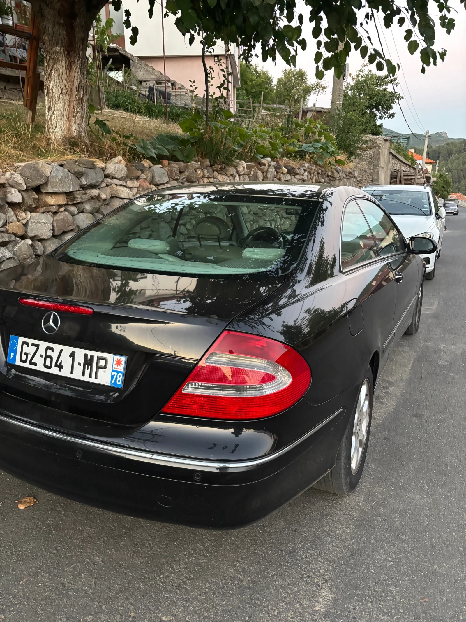 Mercedes-Benz CLK 2.7 - изображение 4