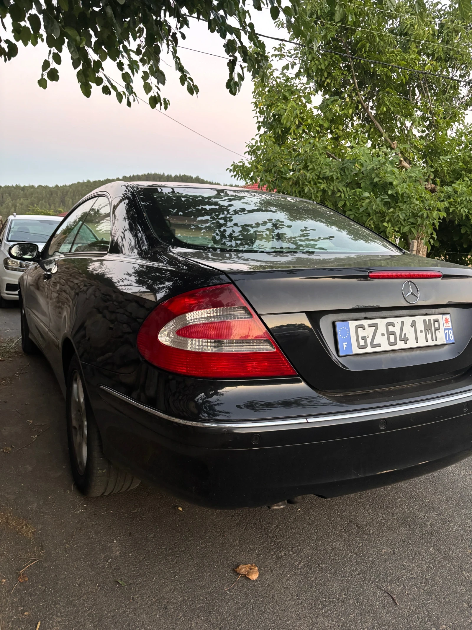 Mercedes-Benz CLK 2.7 - изображение 6