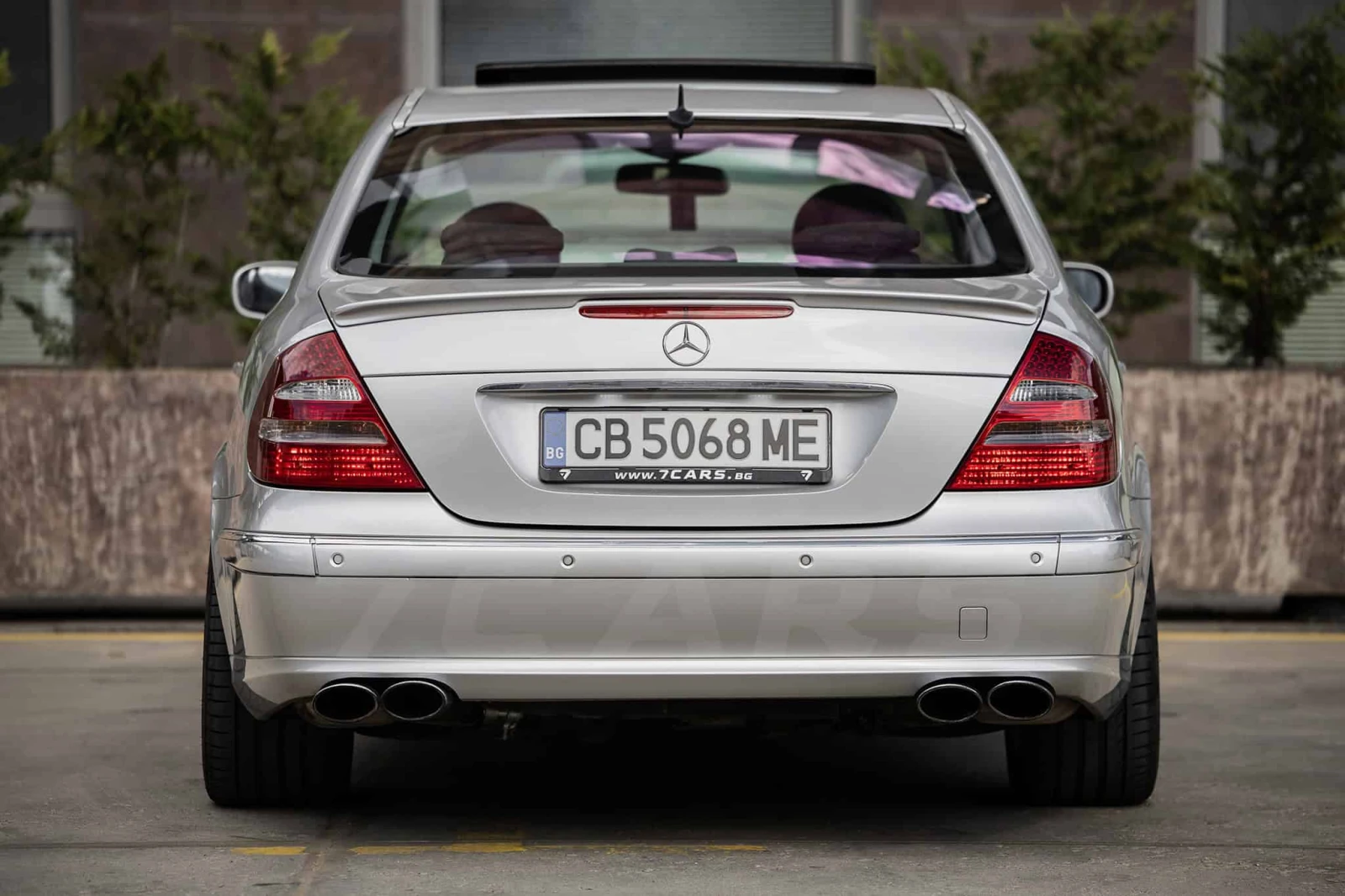 Mercedes-Benz E 500  - изображение 4